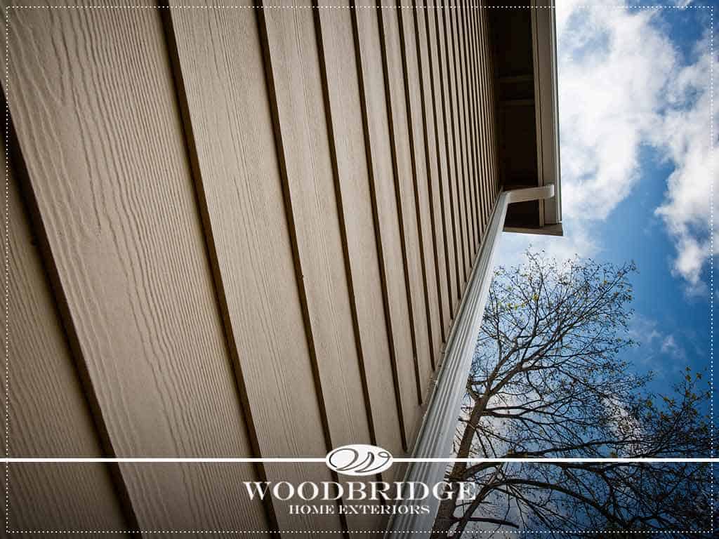 dark siding color