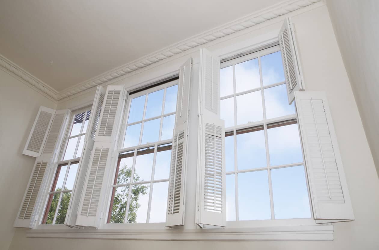 double-hung vs sliding windows