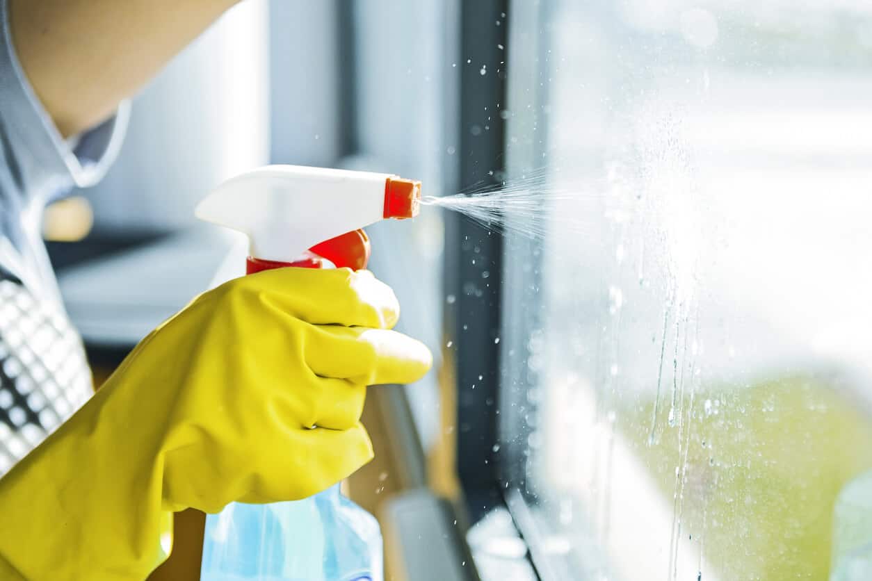 how to remove window for cleaning